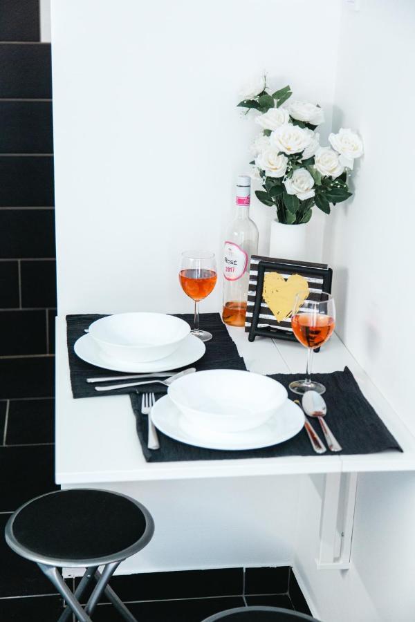 Lazy Panda Apartment Budapest Exterior foto
